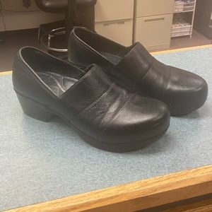 Black Dansko Tenley Nappa slip on clogs